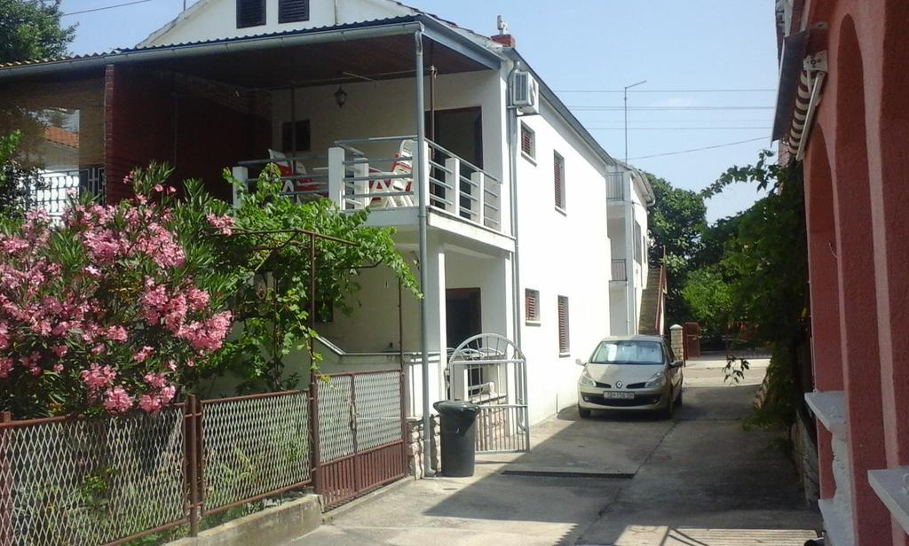 Apartman Goran Vodice Bagian luar foto